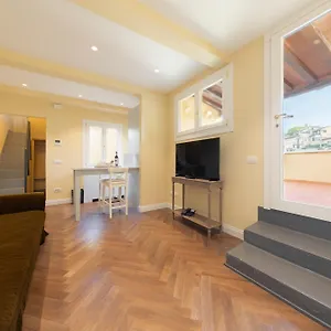 Апарт-отель Algila Luxury Torrigiani, Флоренция